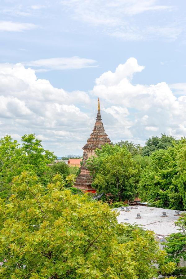 OYO 990 Siam​ Lanna​ Grand​ Hotel​ Chiangmai Chiang Mai Esterno foto