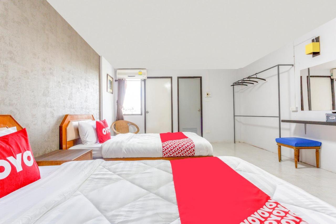 OYO 990 Siam​ Lanna​ Grand​ Hotel​ Chiangmai Chiang Mai Esterno foto