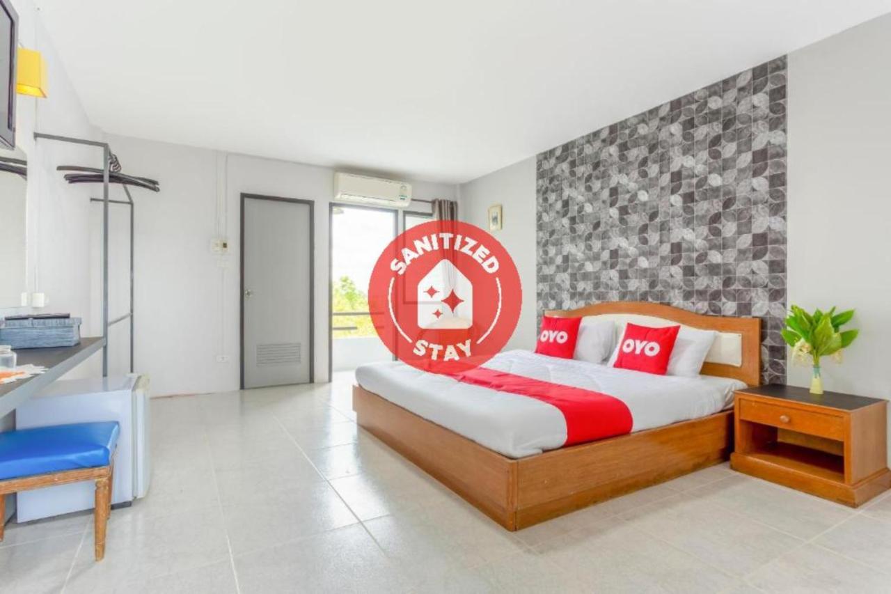OYO 990 Siam​ Lanna​ Grand​ Hotel​ Chiangmai Chiang Mai Esterno foto